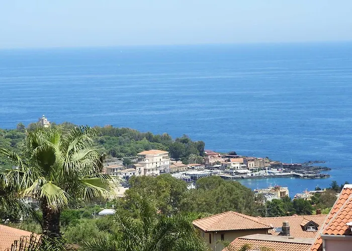 Mansarda Sul Mare Dei Ciclopi
