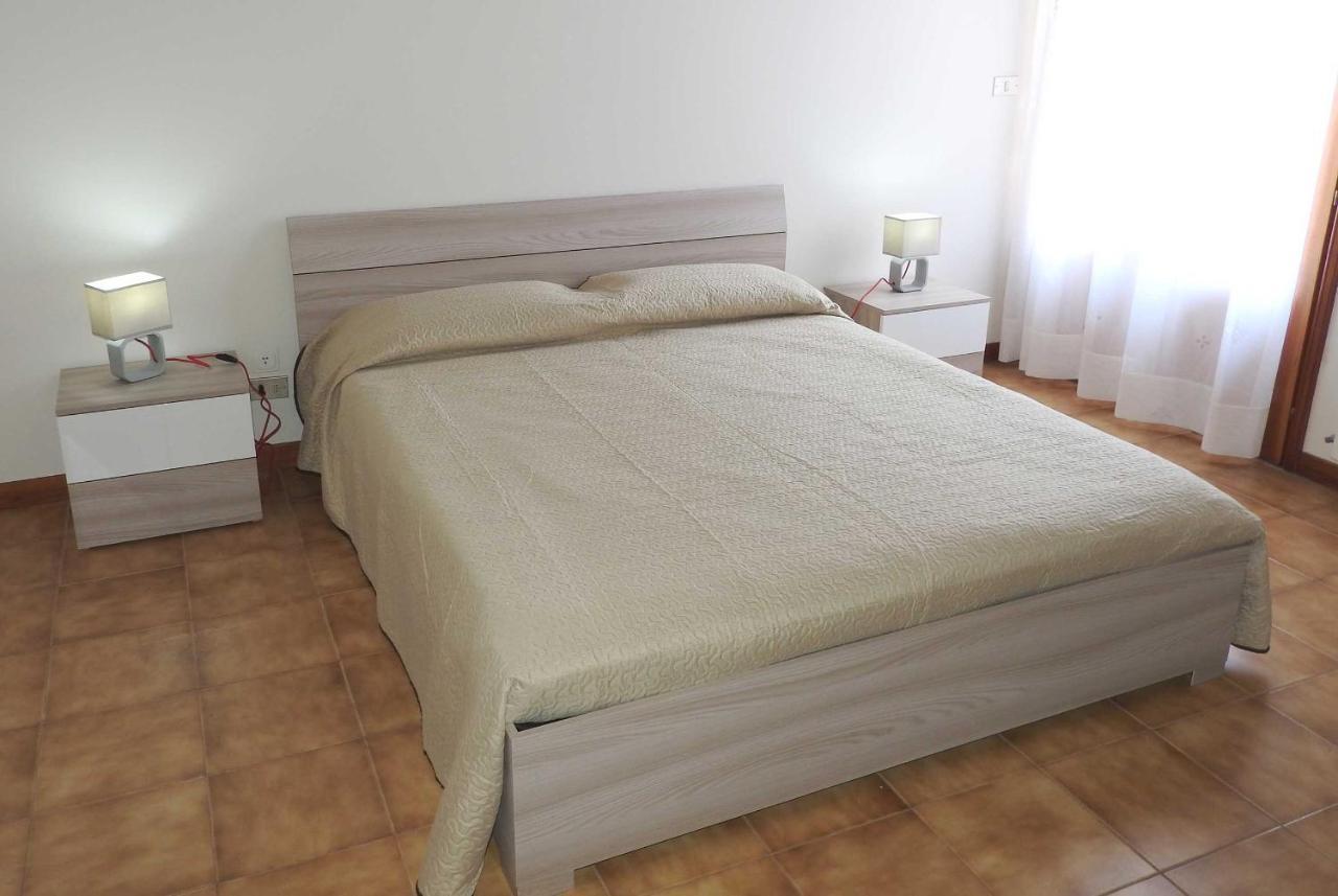 Mansarda Sul Mare Dei Ciclopi Apartment *